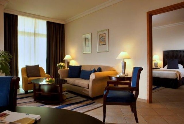 2 bedroom hotel/hotel apartment to rent in beach rotana, tourist