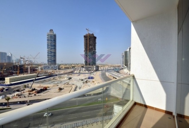 Apartment To Rent In Burj Al Nujoom Downtown Dubai By Wider View