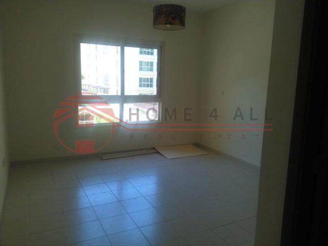  Image of 2 bedroom Apartment to rent in Greens, Dubai at Al Thayal 3, Greens, Dubai