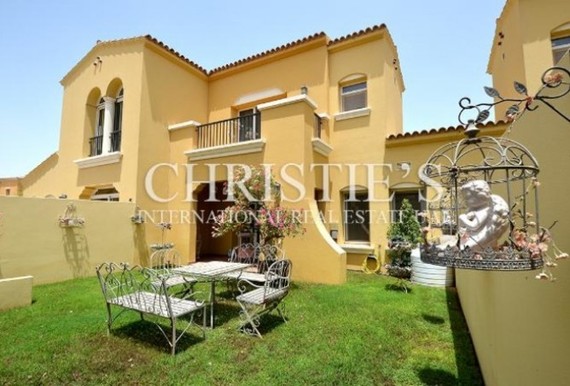 2 bedroom Villa for...