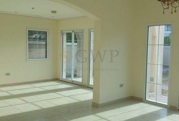 2 bedroom Villa to r...