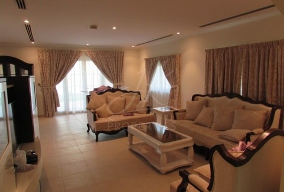 3 bedroom Villa to r...