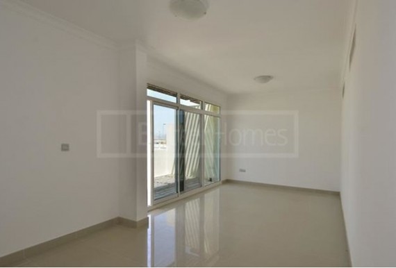 4 bedroom Villa to r...