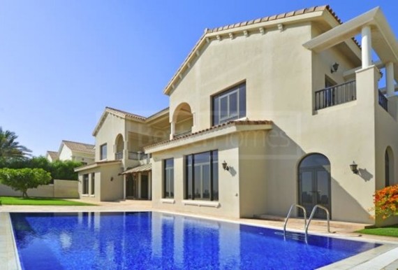 6 bedroom Villa for...