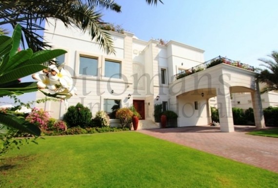 6 bedroom Villa to r...