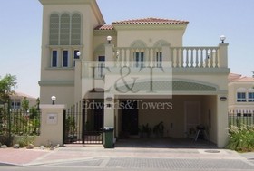 2 bedroom Villa to r...