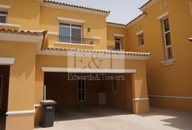 2 bedroom Villa to r...