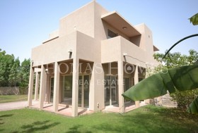 3 bedroom Villa to r...