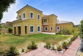 3 bedroom Villa to r...