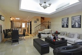 3 bedroom Villa to r...