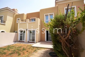 3 bedroom Villa to r...