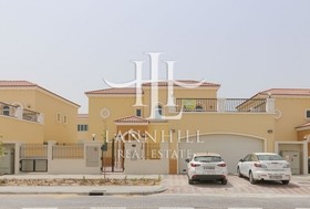 4 bedroom Villa to r...