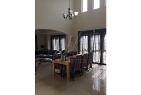 4 bedroom Villa to r...