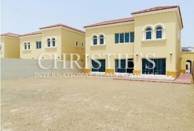 4 bedroom Villa to r...