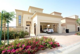 4 bedroom Villa to r...