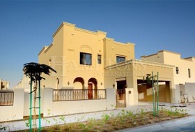 4 bedroom Villa to r...