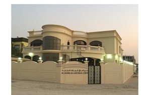 5 bedroom Villa to r...