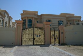 5 bedroom Villa to r...