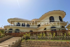 5 bedroom Villa to r...