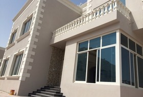 5 bedroom Villa to r...