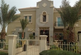 6 bedroom Villa for...