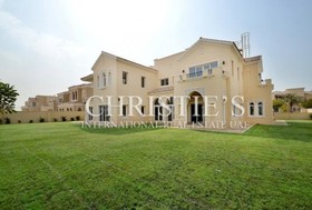 6 bedroom Villa to r...