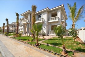 6 bedroom Villa to r...