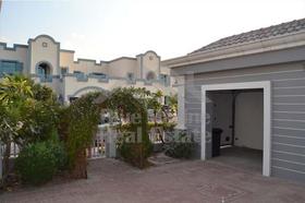 3 bedroom Villa to r...