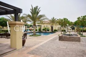 4 bedroom Villa to r...