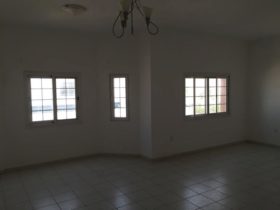 4 bedroom Villa to r...