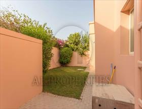 3 bedroom Villa to r...