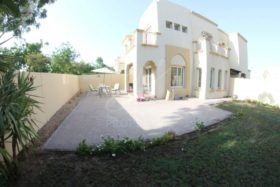 3 bedroom Villa for...